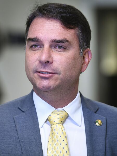 Flávio dá entrevista no Senado (12 mai 2022)