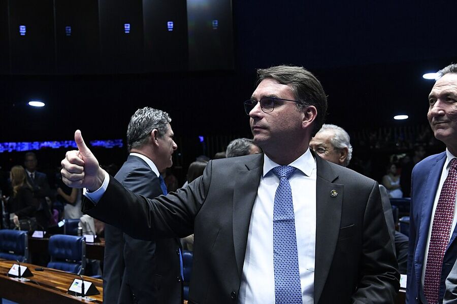 Flávio no plenário do Senado na reunião preparatória para a eleição da Mesa, no início da nova legislatura (2 fev 2023)